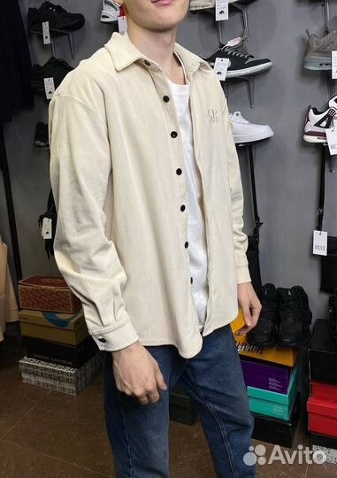 Мужская вельветовая рубашка: для уверенности