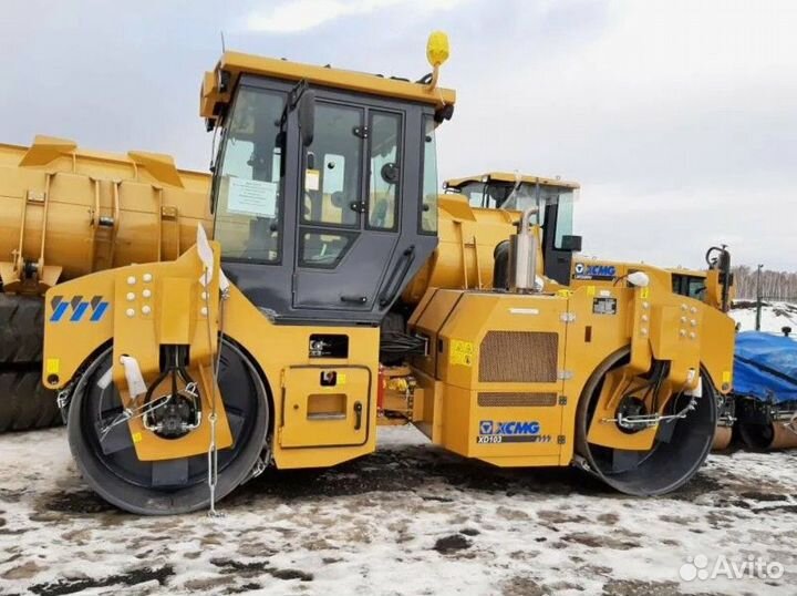 Дорожный каток XCMG XD103, 2023