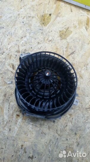 Моторчик печки Mercedes Benz W140 1991-1999