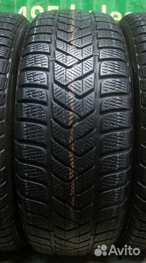 Pirelli Winter Sottozero 3 215/55 R18 95H