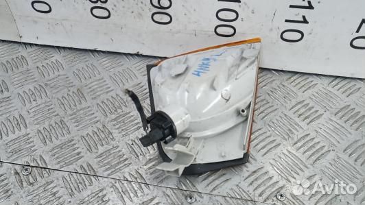 Поворотник фары левый mercedes benz C-class W202