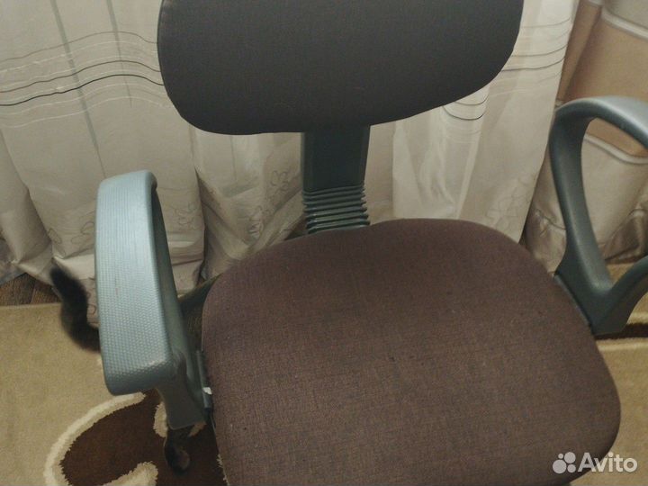 Компьютерное кресло