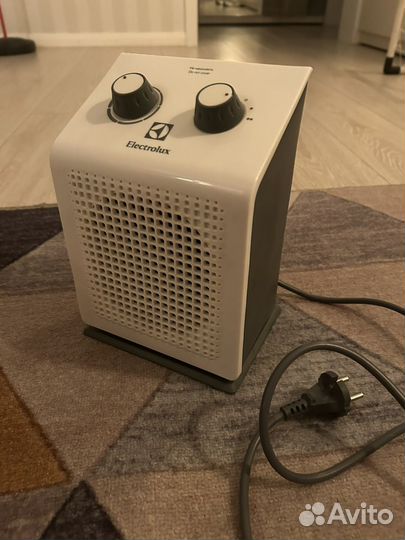 Тепловентилятор electrolux