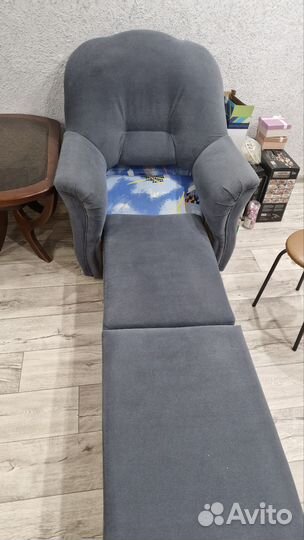 Большой угловой диван бу