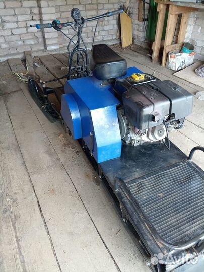 Мотобуксировщик Лидер