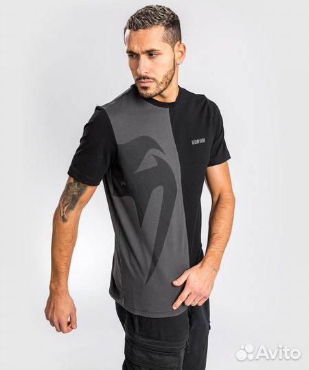 Футболка Venum Giant Split Black/Grey M / L / XL