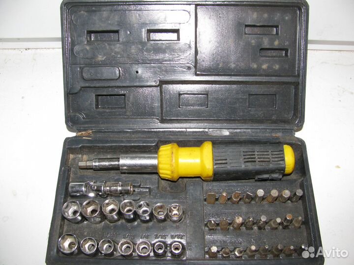 Набор бит и головок