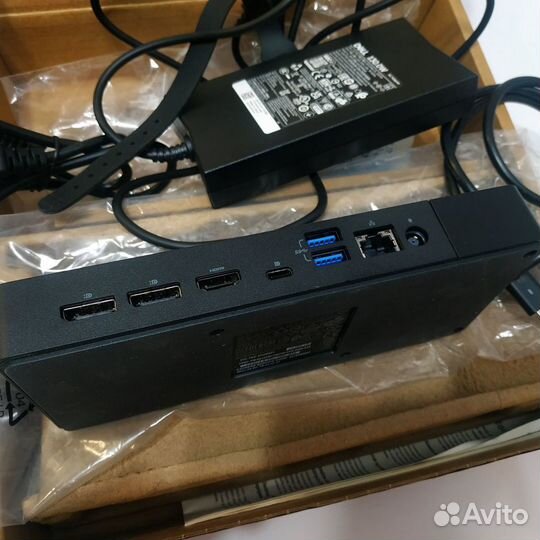 Док-станция Dell Dock WD19S неисправная