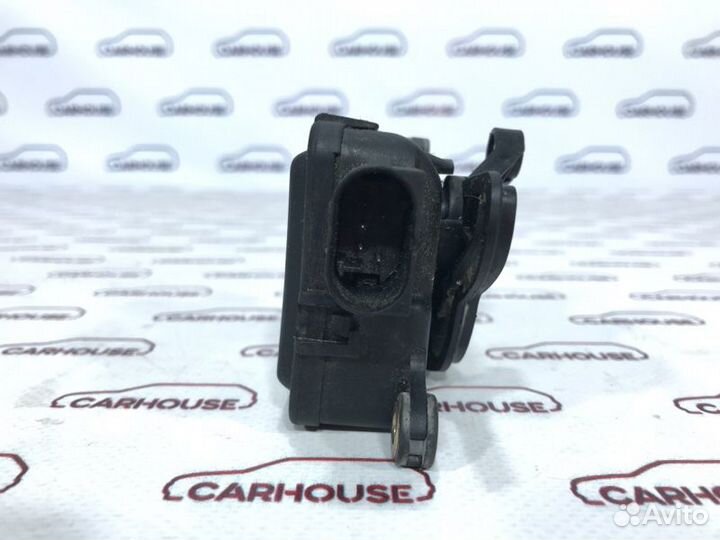 Моторчик заслонки печки Audi A6 C5 2.4 ARJ 1998