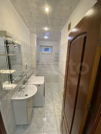 3-к. квартира, 67,5 м², 2/4 эт.