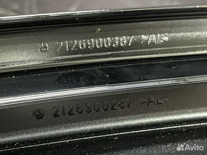 Декоративная накладка стоек двери мерседес w212