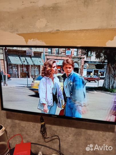 Телевизор SMART tv samsung 32