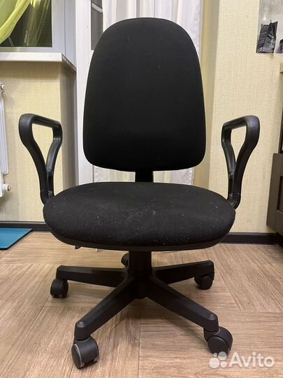 Компьютерное кресло