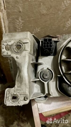 Фара правая на Hyundai H-1 921024A500