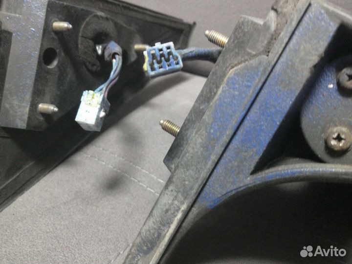 Зеркала на mitsubishi Паджеро пинин