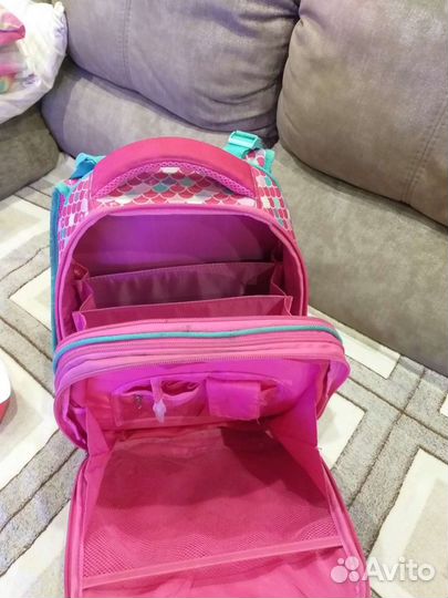 Рюкзак школьный