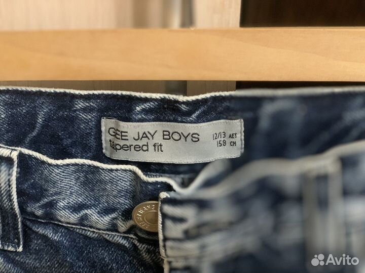 Джинсы для мальчика gloria jeans 152-158