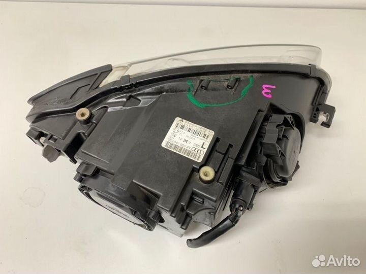 Фара передняя левая Audi A4 B7 2004-2009