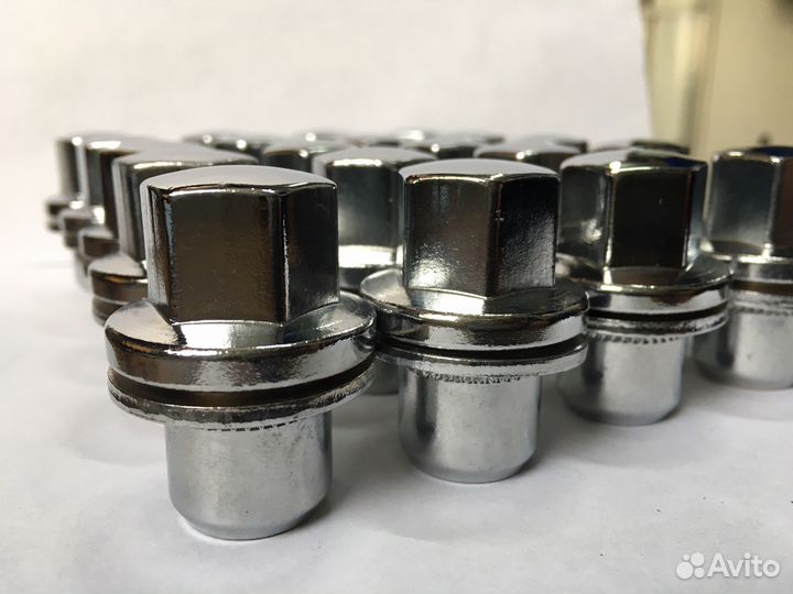 Гайки колесные Range Rover