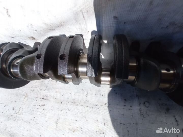 Коленвал BMW E36 E34 M50B20 2.0i 206S2