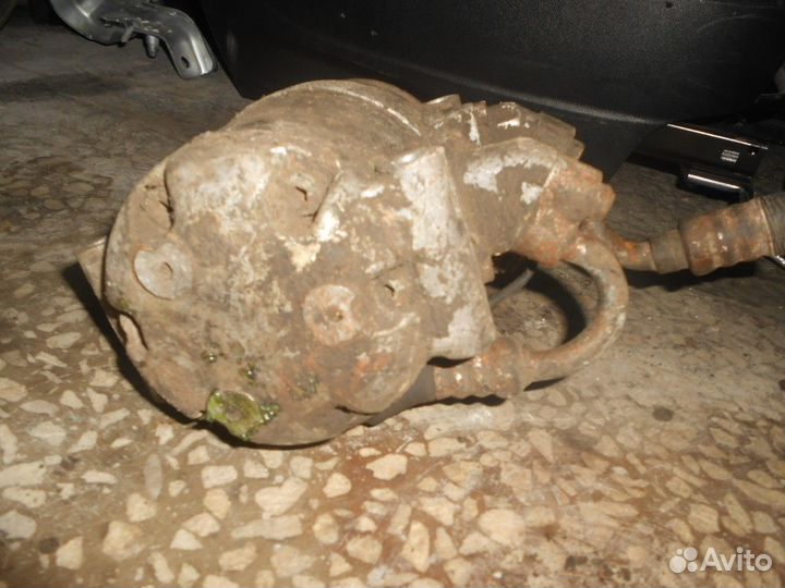 Компрессор кондиционера (BMW 3, BMW 5, BMW 7)