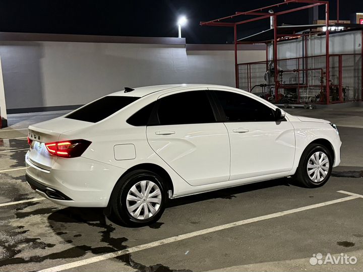 LADA Vesta 1.6 МТ, 2023, 11 000 км