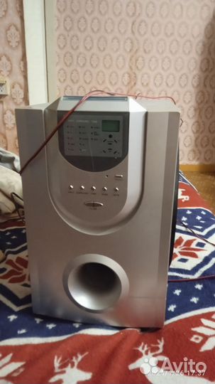 Продаю буфер с одной большой калонкой