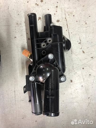 Корпус термостата 25600-2G400