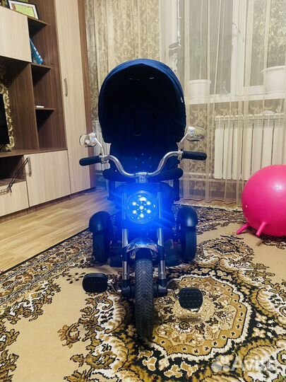 Велосипед с родительской ручкой