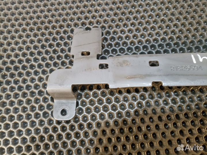 Кронштейн проводки Renault T, Volvo FH, Volvo FM