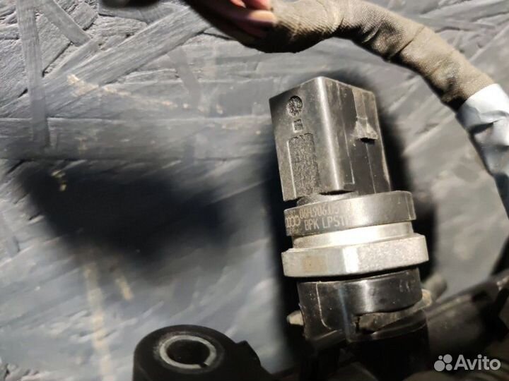 Топливная рейка Audi A6 C7 cyga 2016