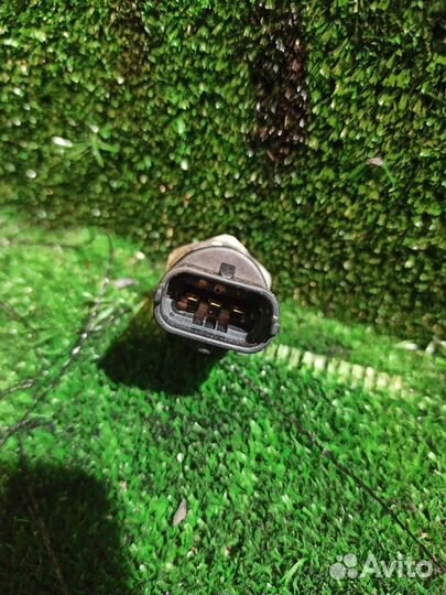 Датчик давления топлива MAN TGA 2006 51274210178