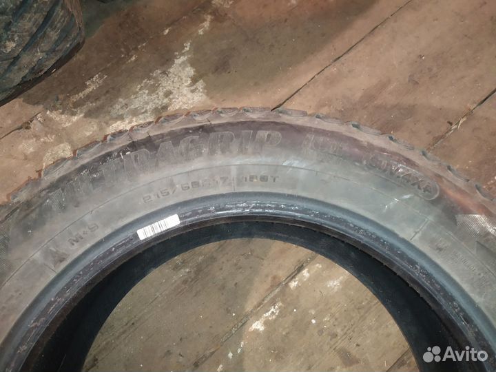Goodyear Ultragrip Ice Arctic 215/60 R17 100T