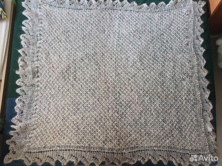 Платок из козьей шерсти №8