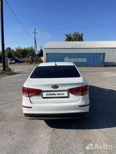 Kia Rio 1.4 AT, 2015, 285 973 км