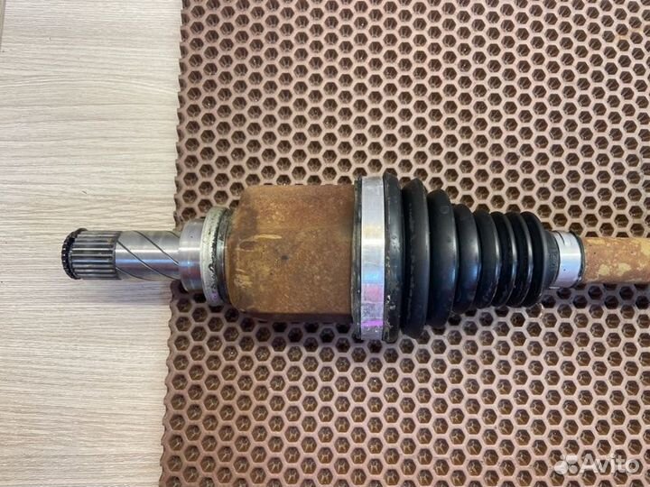 Привод передний правый LADA X-Ray