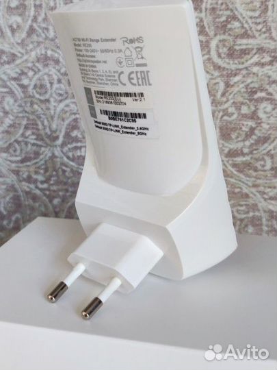 Усилитель беспроводного сигнала TP-Link Re200