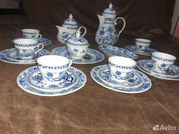 Мейсен чайно-кофейный сервиз. 23 предмета