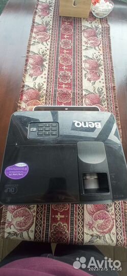 Проектор и экран