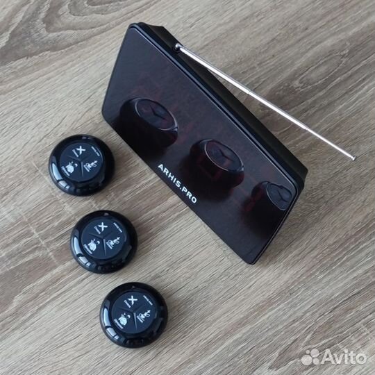 Кнопка вызова персонала и табло в ассортименте