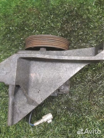 Насос гидроусилителя Субару Impreza XV