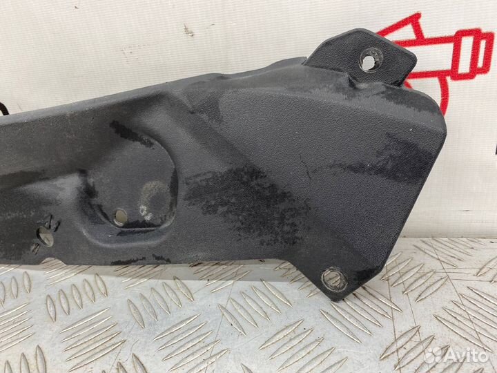 Б/У накладка фонаря (под фару, фонарь, стоп