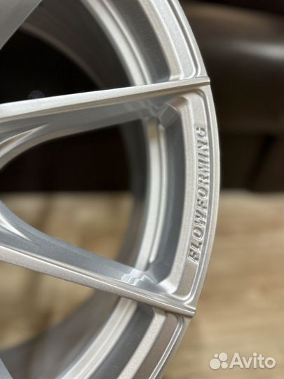 Новые диски FF011mst R18 5-112