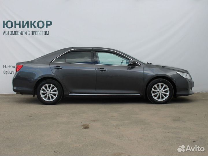 Toyota Camry 2.5 AT, 2012, 68 537 км