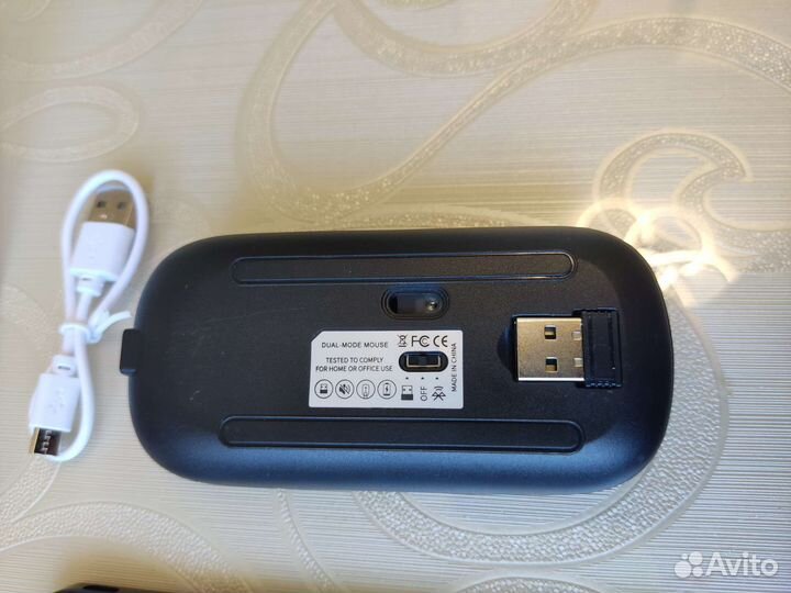 Комплект: Bluetooth клавиатура + мышь