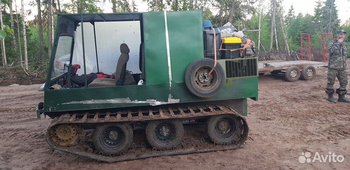 Гусеничный вездеход