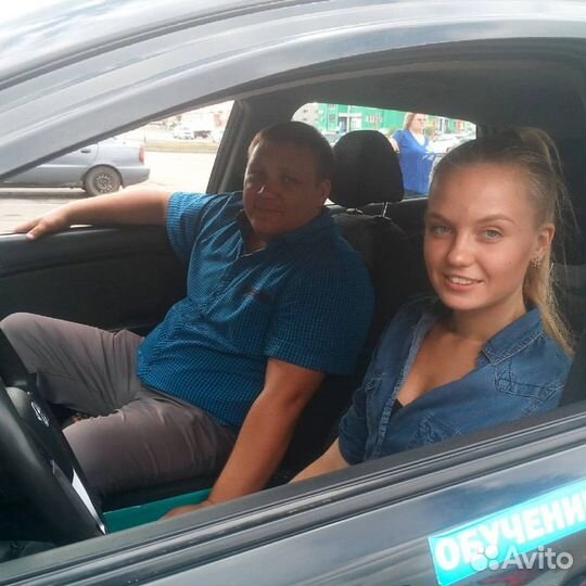 Инструктор по вождению