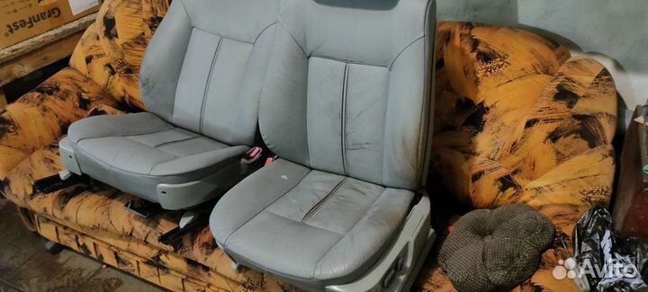 Сиденья bmw e38