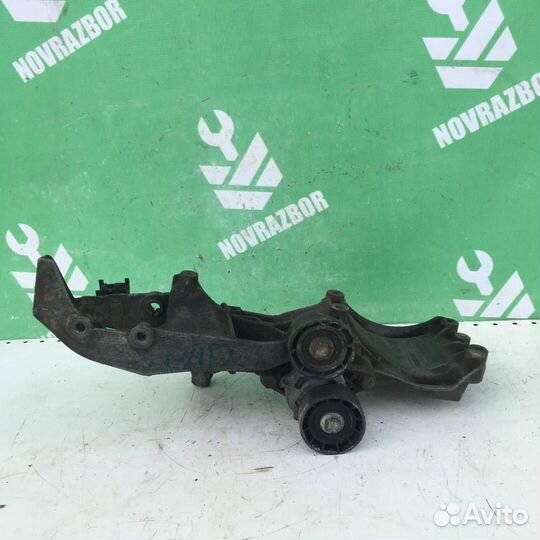 Кронштейн генератора Рено Клио 2 Симбол