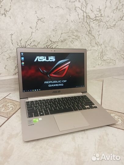 Мощный asus Core i5 5200 GT940m 12гб